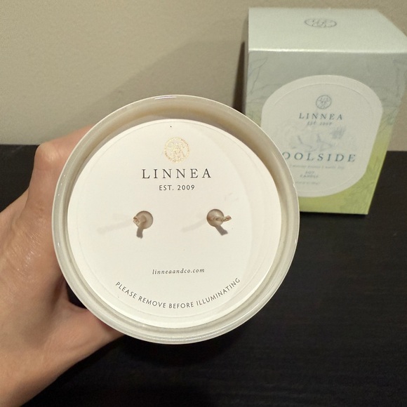 Linnea - Poolside candle - Picture 2 of 4